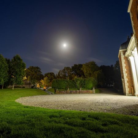 Eastwood Observatory: 12 Bedrooms, Swimming Pool And Tennis Court Хейлшем Экстерьер фото
