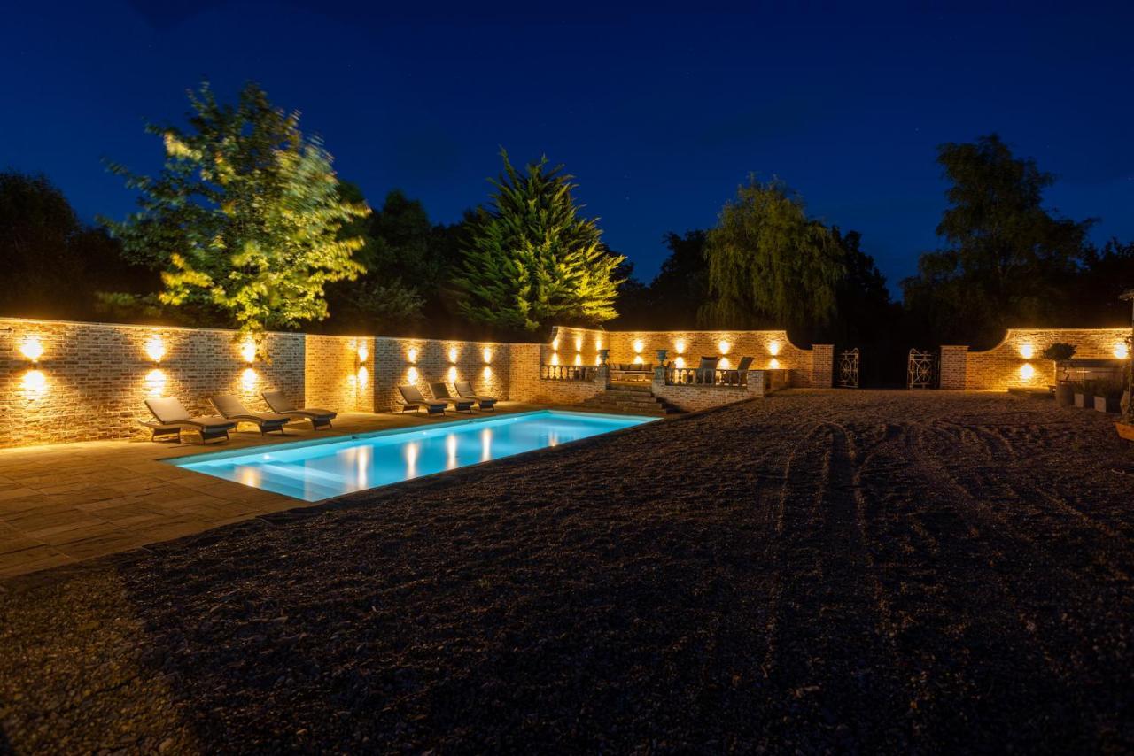 Eastwood Observatory: 12 Bedrooms, Swimming Pool And Tennis Court Хейлшем Экстерьер фото